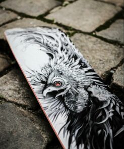 Deck der Basilisk auf Pflasterstein